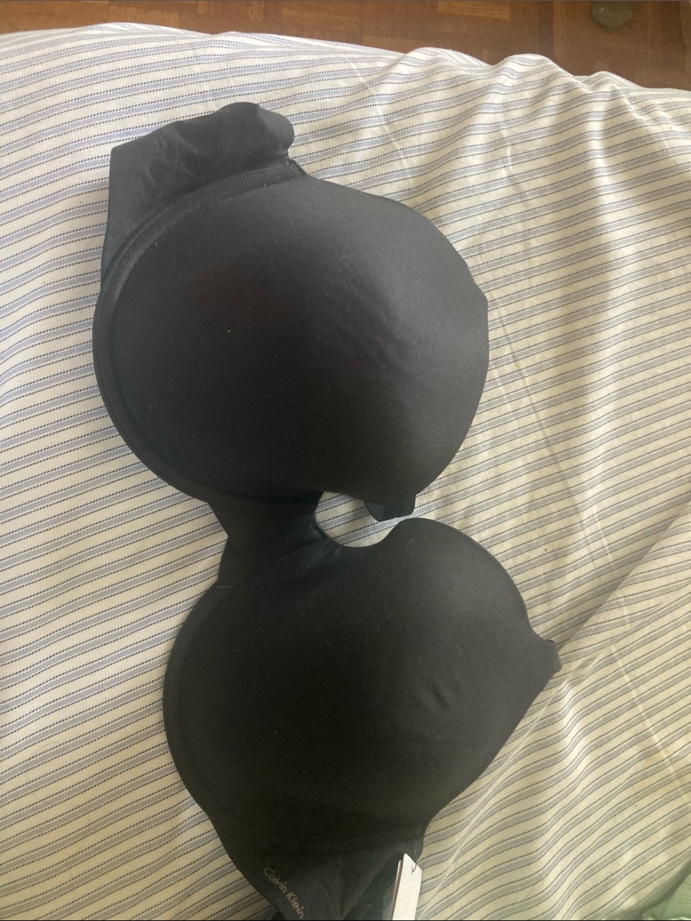 NWT Calvin Klein full coverage lightly lined black bra